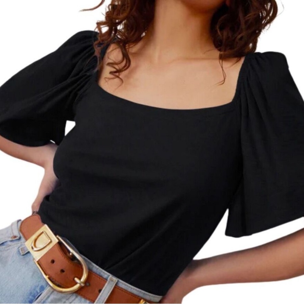 Nation Jayden Black Puff Sleeve Women's Tee